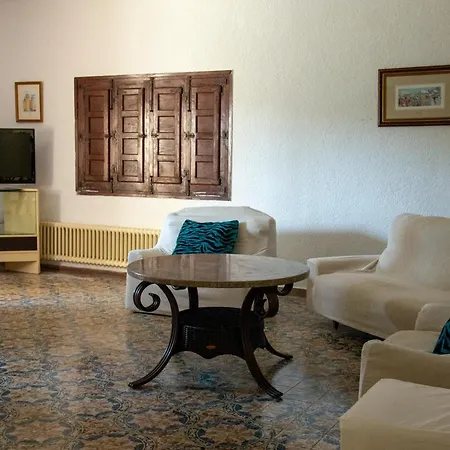 Mirlos Javea